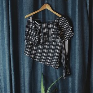 💥24 HR CLEAR-OUT💥 Splendid One Shoulder Blouse